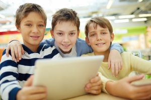 Kids using a tablet